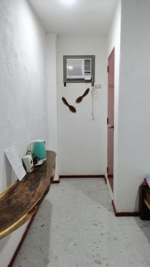 Panda Guest House Coron Buitenkant foto